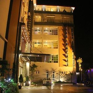 Golden Guest Hotel